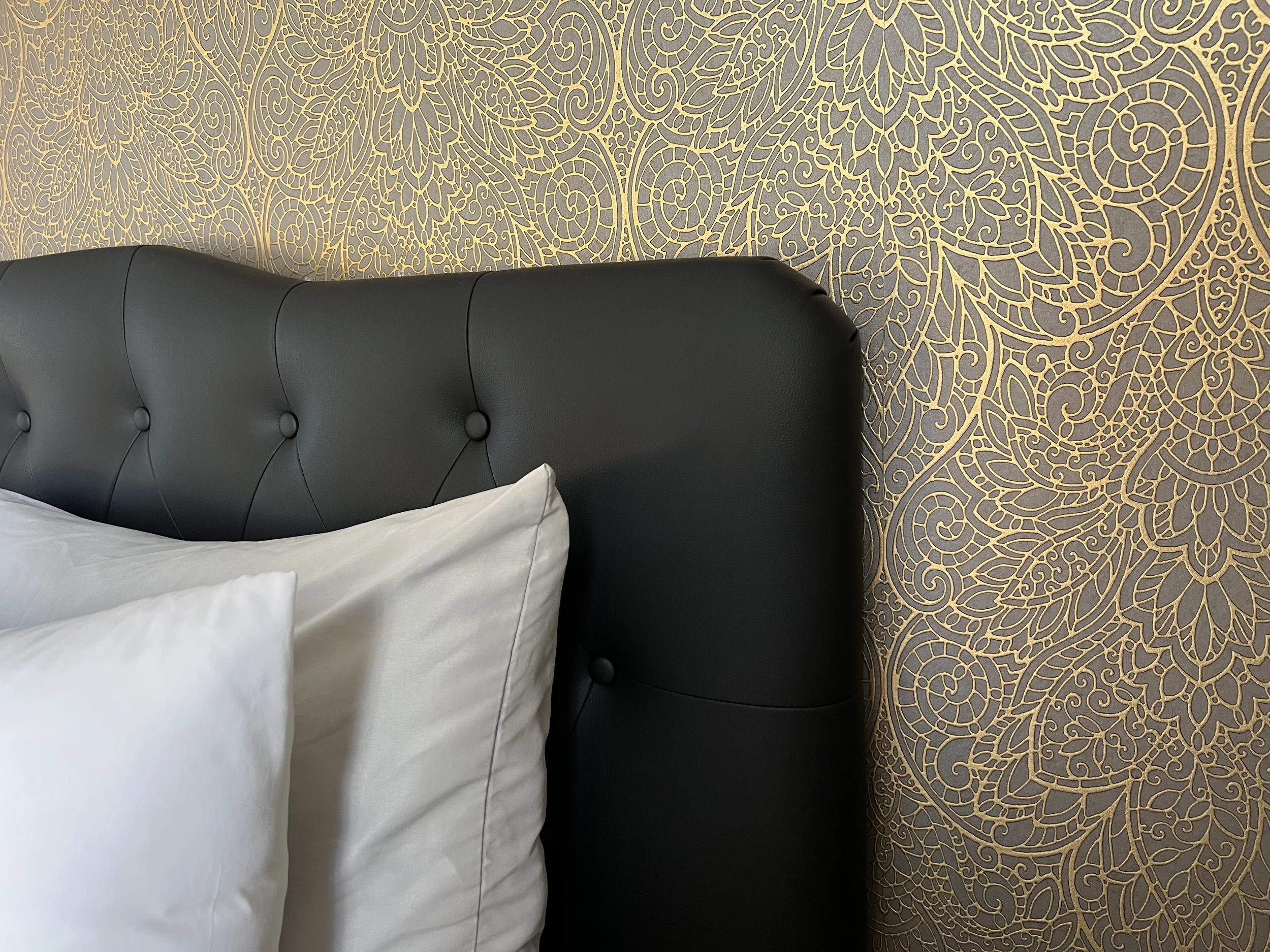 RM 1 Headboard